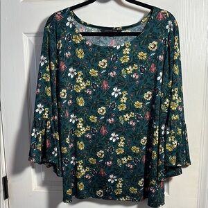 Zac & Rachel Woman Emerald Green Floral Flutter Sleeve Blouse Top 2X